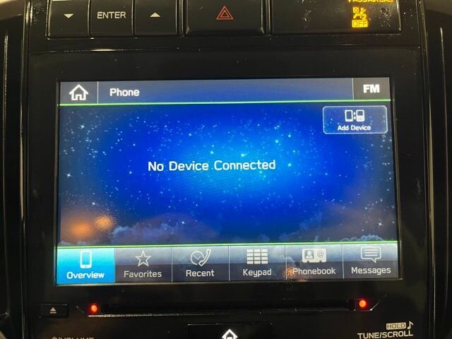 
 2019 Subaru Ascent Limited w/ Apple Car Play full									