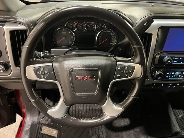 
 2017 GMC Sierra 1500 SLE w/ Navigation full									
