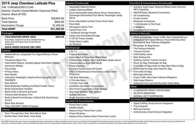 
 2019 Jeep Cherokee Latitude Plus w/ Apple Car Play full									