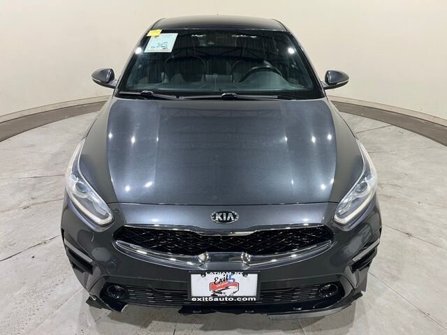 
 2019 Kia Forte EX w/ Apple Car Play full									