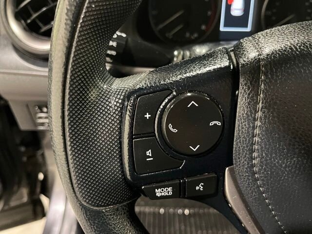 
 2017 Toyota RAV4 LE full									