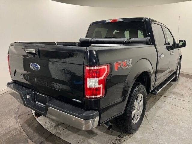 
 2020 Ford F-150 XLT w/ Apple Car Play and Navigation full									