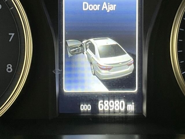 
 2016 Toyota Camry LE full									