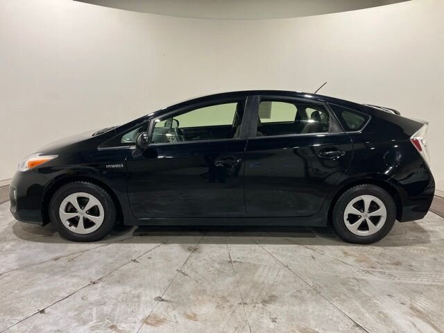
 2015 Toyota Prius Four full									