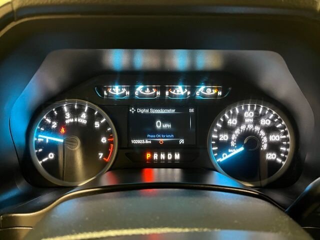 
 2020 Ford F-150 XLT w/ Apple Car Play and Navigation full									