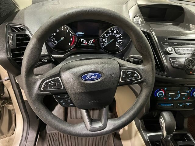 
 2018 Ford Escape SE full									