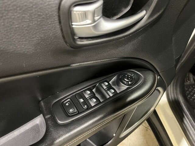 
 2019 Jeep Compass Sport full									