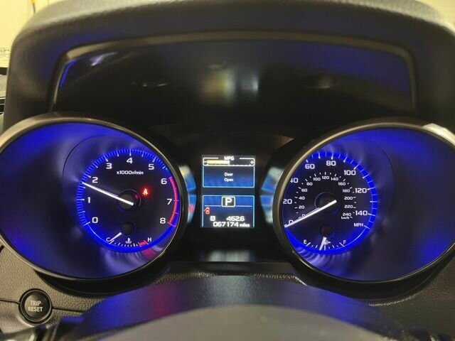 
 2017 Subaru Outback 2.5i Premium full									