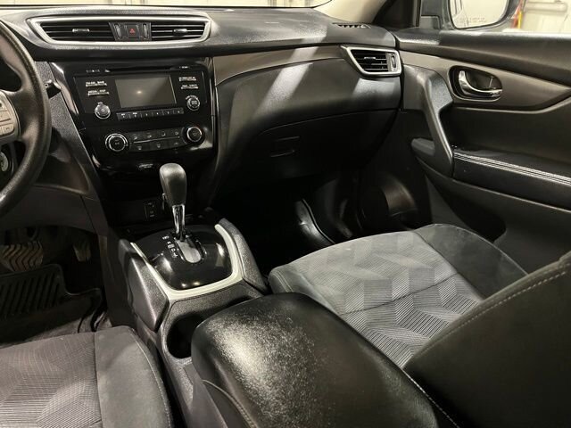 
 2016 Nissan Rogue S full									