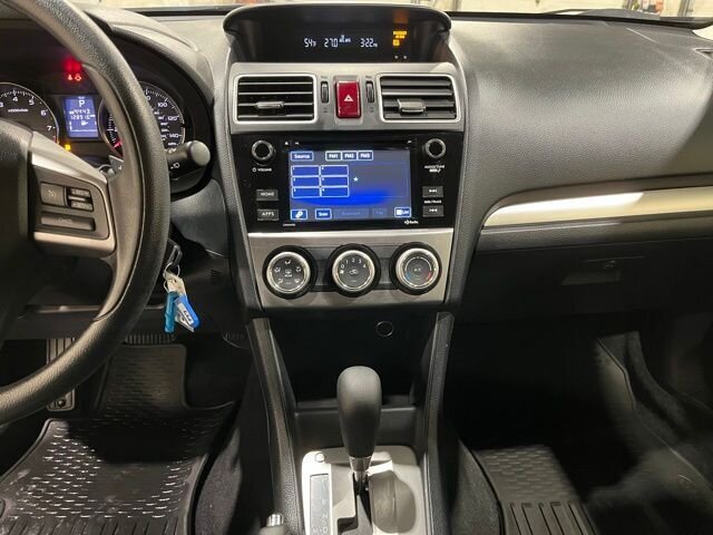 
 2015 Subaru XV Crosstrek 2.0i Premium full									