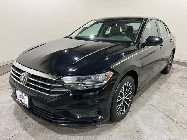 
 2019 Volkswagen Jetta 1.4T SE full									