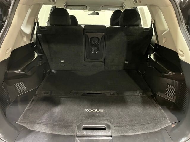 
 2016 Nissan Rogue S full									