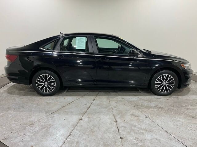 
 2019 Volkswagen Jetta 1.4T SE full									