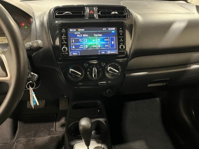 
 2018 Mitsubishi Mirage ES full									