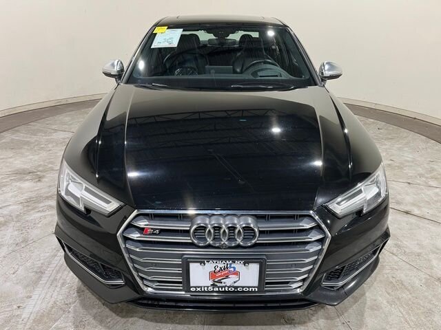 
 2018 Audi S4 3.0T Prestige quattro full									
