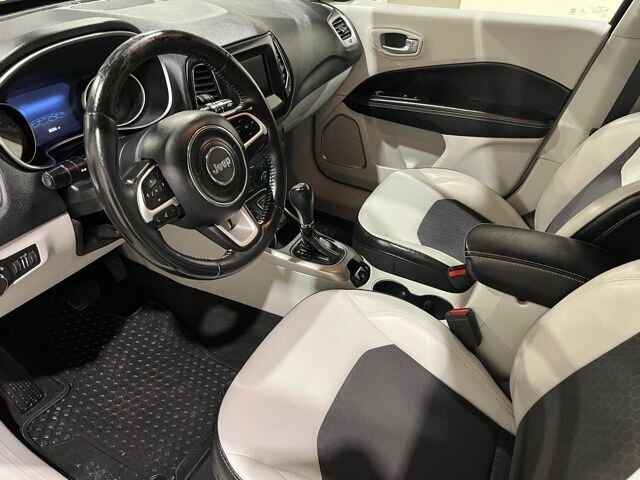 
 2018 Jeep Compass Latitude full									