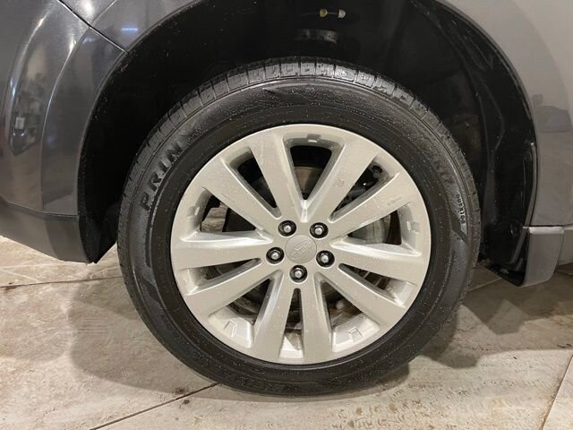 
 2013 Subaru Forester 2.5X Limited full									