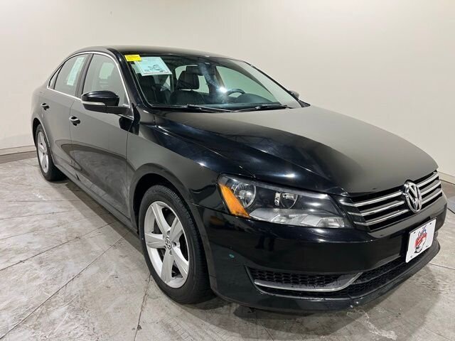 
 2014 Volkswagen Passat 1.8T SE full									