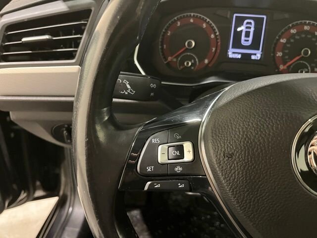 
 2019 Volkswagen Jetta 1.4T SE full									