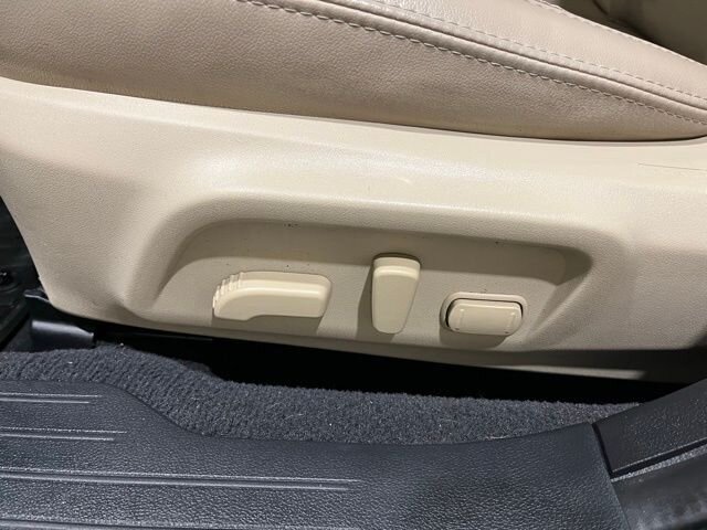 
 2017 Subaru Outback 2.5i Limited full									