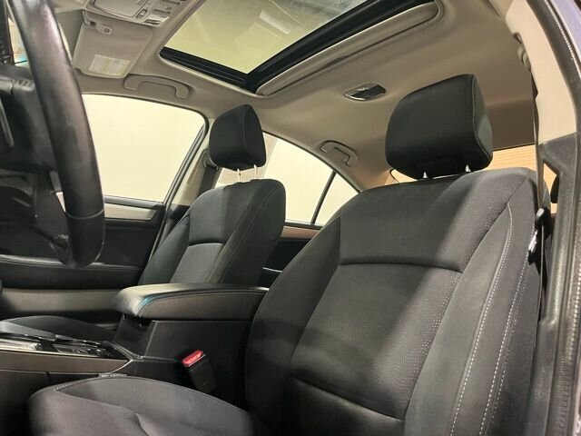 
 2016 Subaru Legacy 2.5i Premium full									