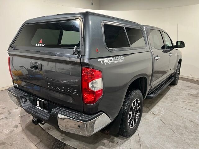 
 2014 Toyota Tundra Limited CrewMax full									