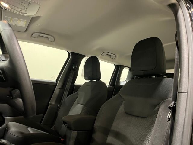 
 2019 Jeep Renegade Sport full									