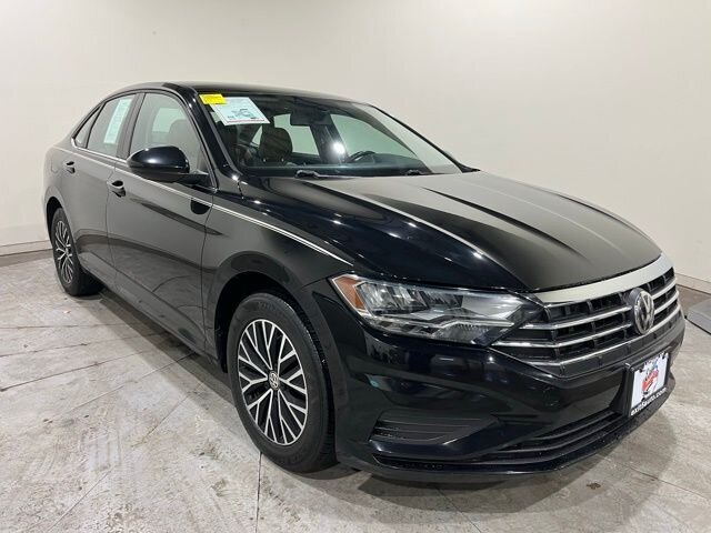 
 2019 Volkswagen Jetta 1.4T SE full									