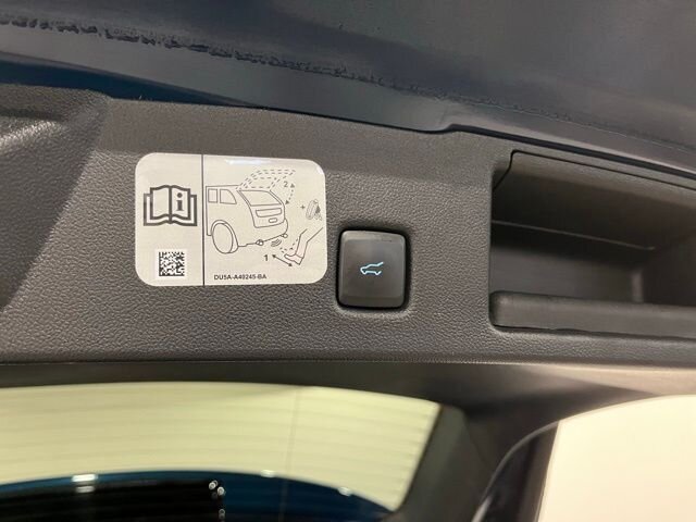 
 2020 Ford Escape SEL full									