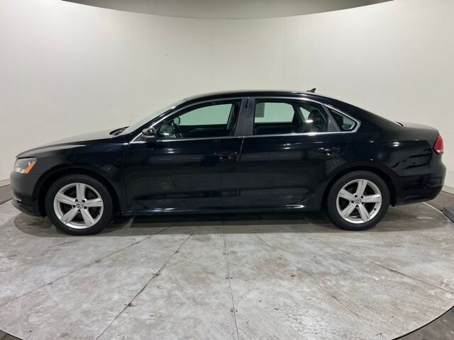 
 2014 Volkswagen Passat 1.8T SE full									