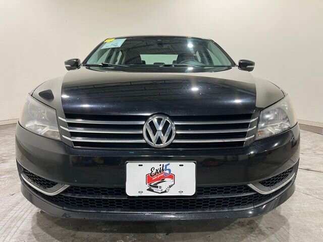 
 2014 Volkswagen Passat 1.8T SE full									