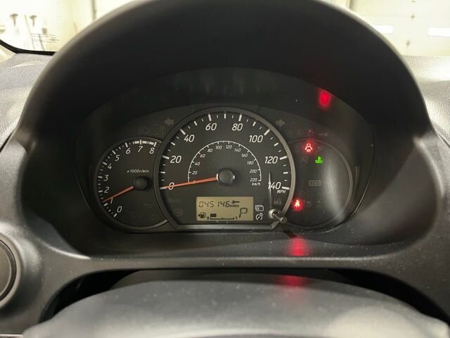 
 2018 Mitsubishi Mirage ES full									