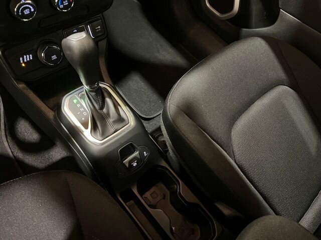 
 2019 Jeep Renegade Sport full									