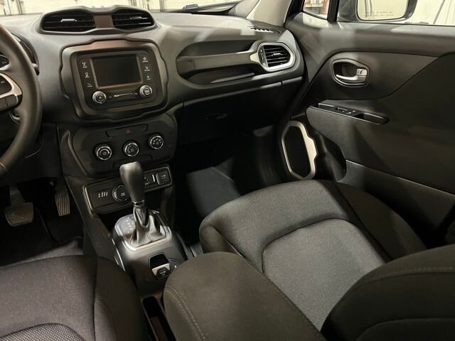 
 2019 Jeep Renegade Sport full									