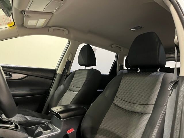 
 2017 Nissan Rogue S full									