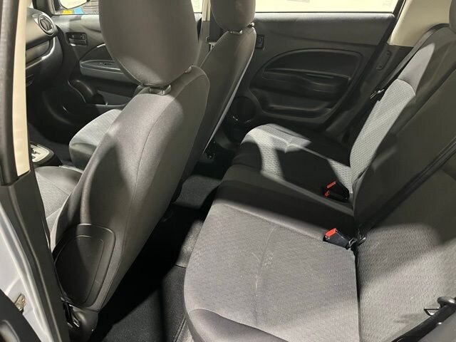 
 2018 Mitsubishi Mirage ES full									