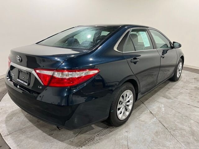 
 2016 Toyota Camry LE full									