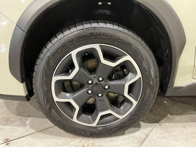 
 2015 Subaru XV Crosstrek 2.0i Premium full									