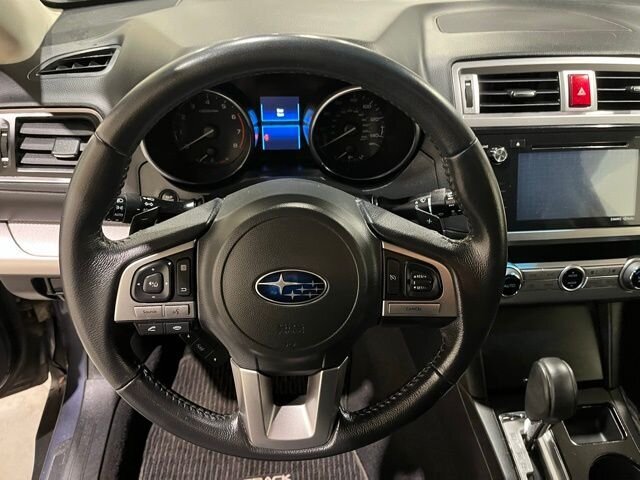 
 2017 Subaru Outback 2.5i Premium full									