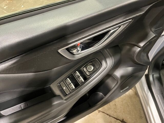 
 2020 Subaru Forester Limited full									