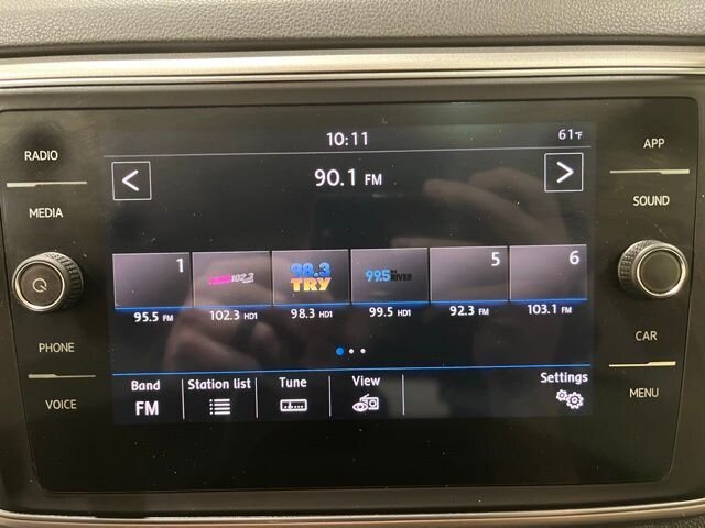 
 2019 Volkswagen Atlas 3.6L V6 SE w/ Apple Car Play full									