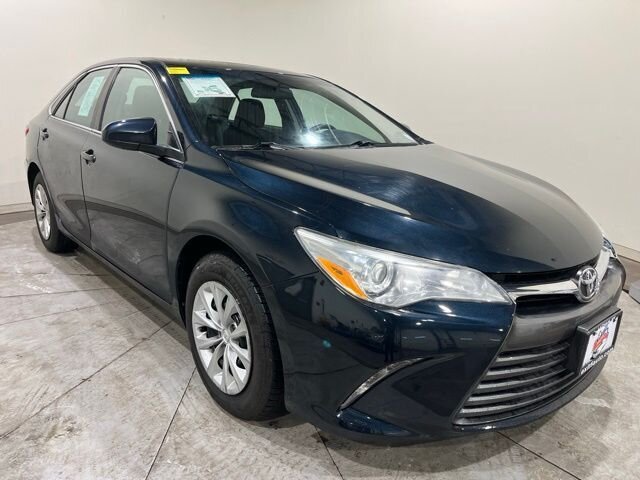 
 2016 Toyota Camry LE full									