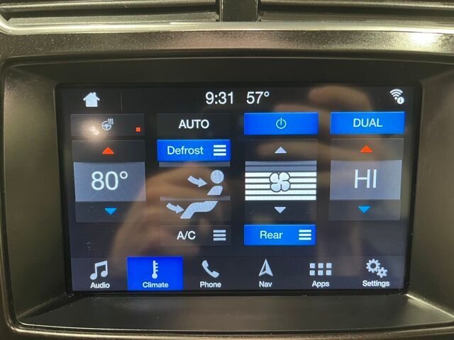 
 2019 Ford Explorer Limited full									