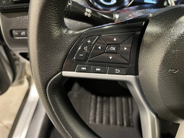 
 2017 Nissan Rogue S full									