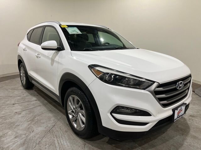 
 2018 Hyundai TUCSON SEL w/ Apple Car Play full									