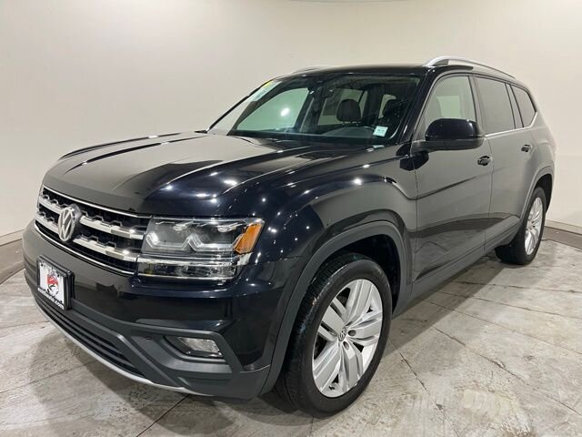 
 2019 Volkswagen Atlas 3.6L V6 SE w/ Apple Car Play full									