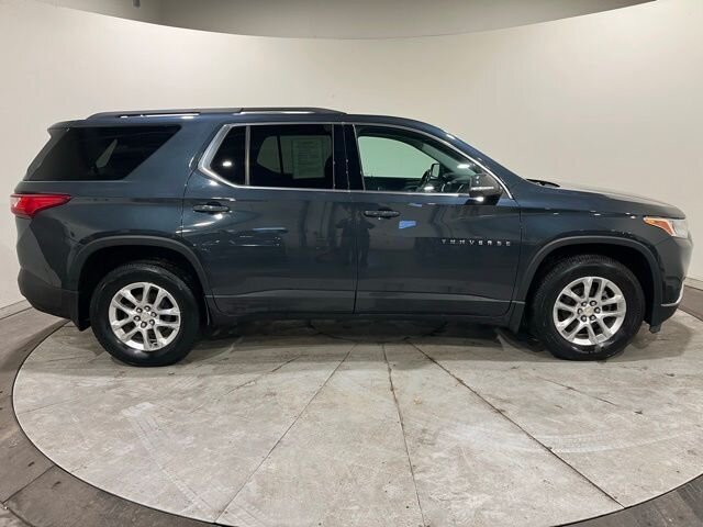 
 2021 Chevrolet Traverse LT 1LT full									