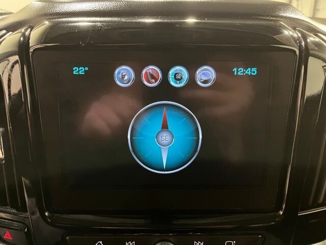 
 2018 Chevrolet Traverse LT Cloth w/1LT full									