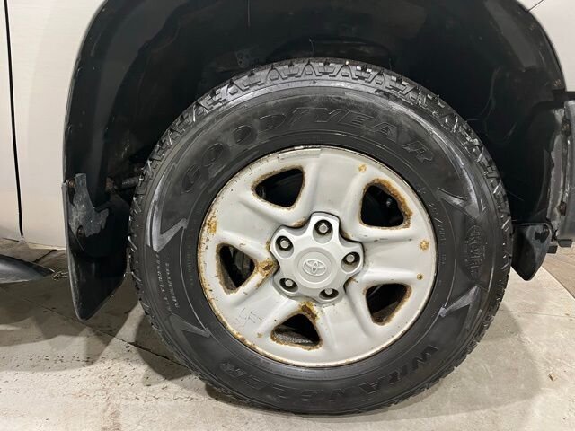 
 2015 Toyota Tundra SR full									