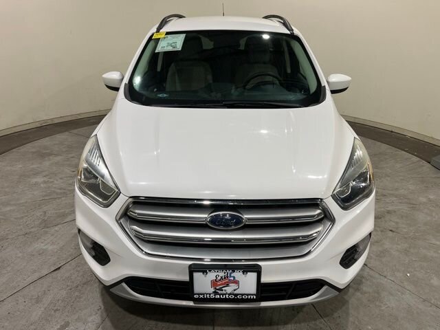 
 2017 Ford Escape SE full									